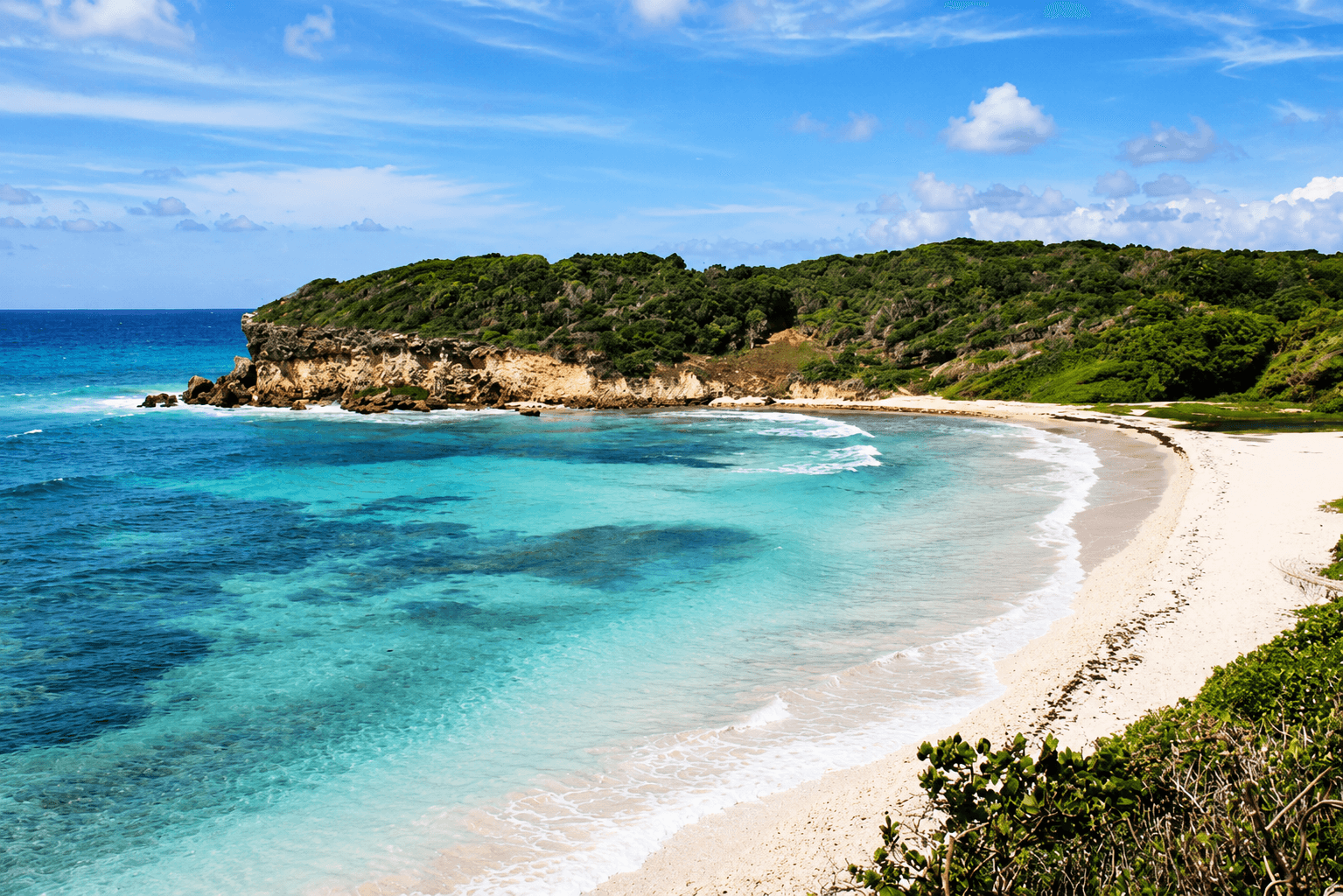 La plage du Helleux, au bout du chemin privatif de la Villa Alizé